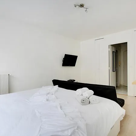 Alesia Apartment *