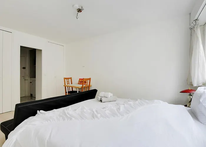 Apartment Alesia